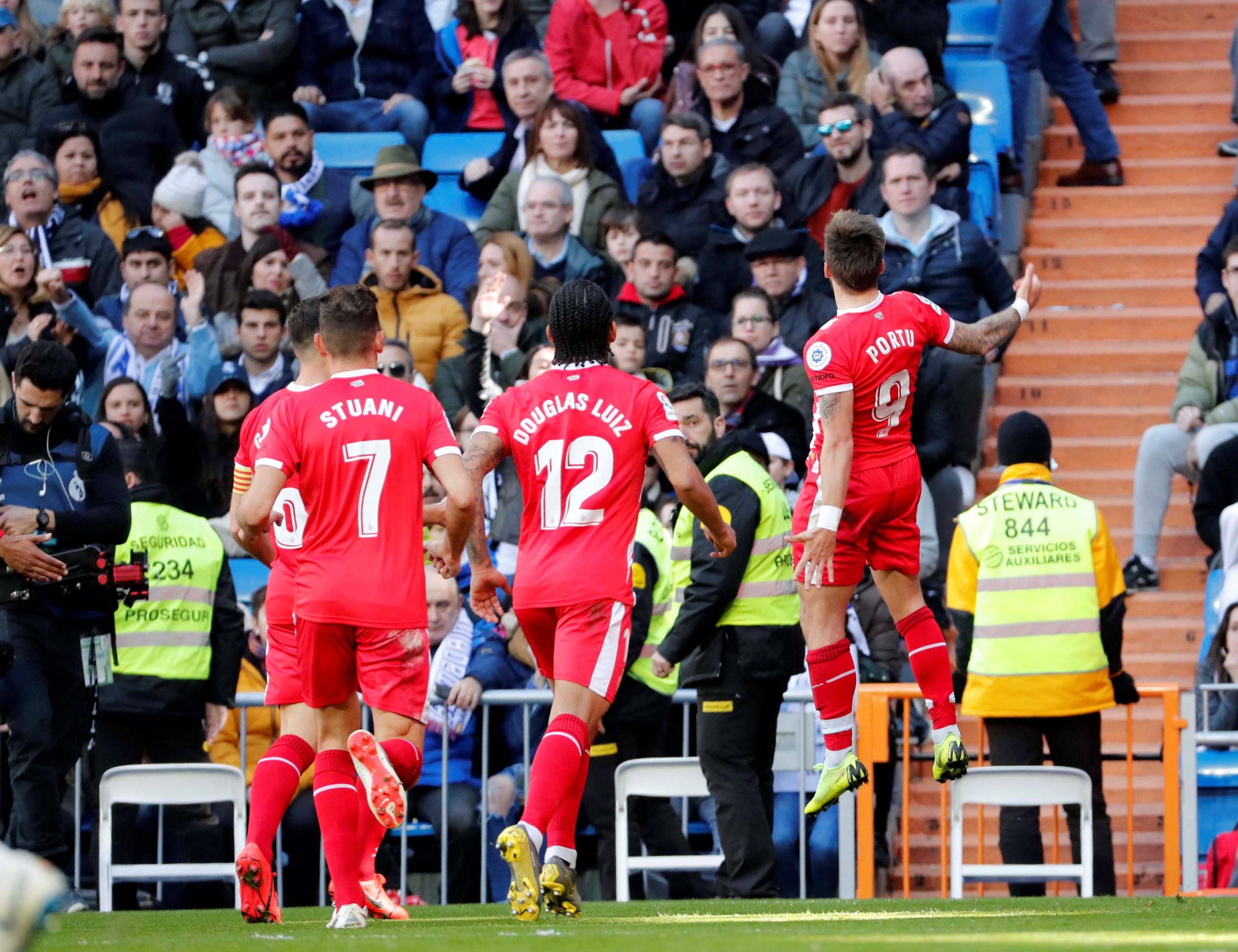 明忠義與堅 明忠義與堅